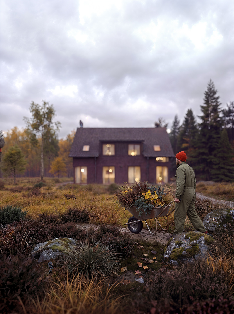 Fotorealistisches Außen-Rendering: modernes Einfamilienhaus mit dunkelroter Klinkerfassade und warm erleuchtetem Erdgeschoss im Abenddämmer, Bewohner schiebt Schubkarre mit Herbstlaub auf Pflasterweg, naturnahe Waldlandschaft im Hintergrund